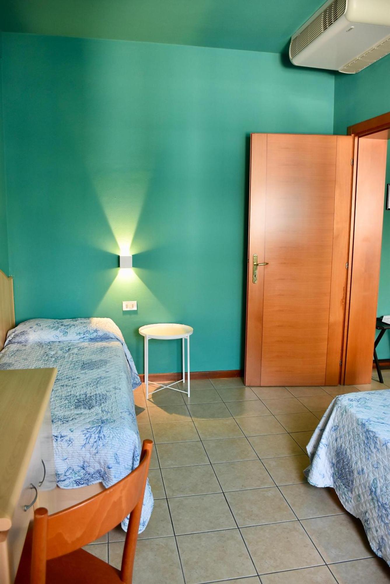 Hotel Portofino Lido di Jesolo Luaran gambar