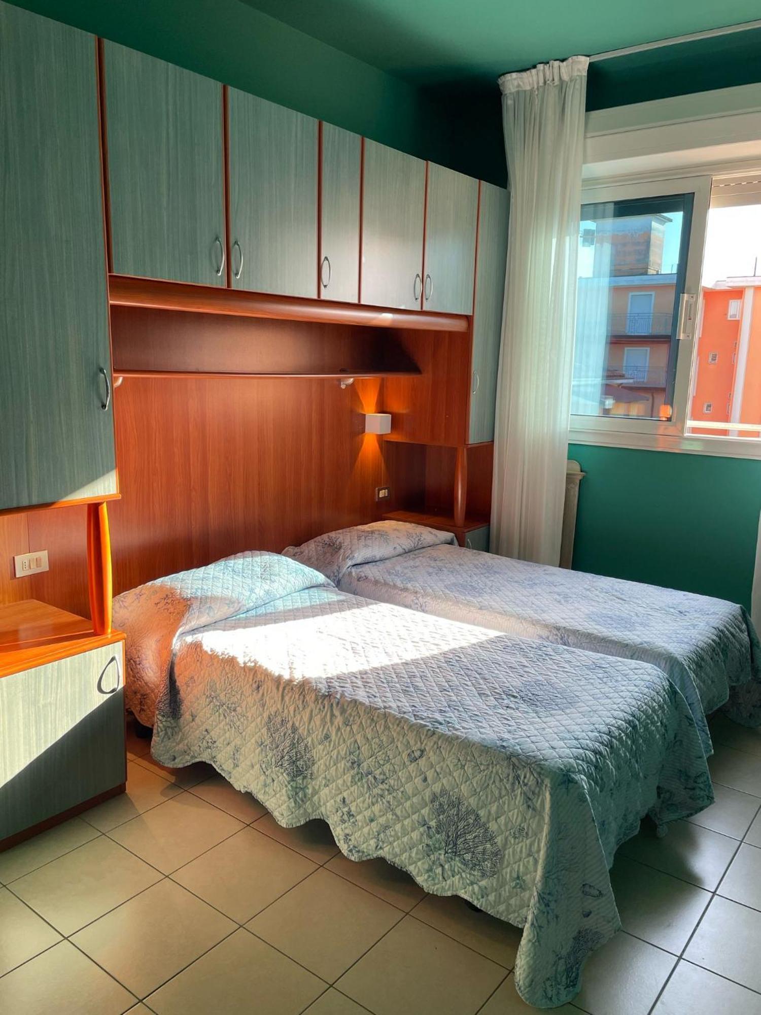 Hotel Portofino Lido di Jesolo Luaran gambar
